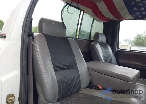 2001 Dodge Ram 2500 St из США, поврежденный, VIN 3B7KC26Z21M282786